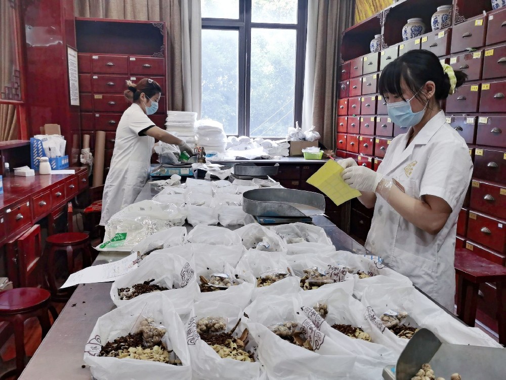 重慶哪家中醫腫瘤醫院好：胃癌如何預防？